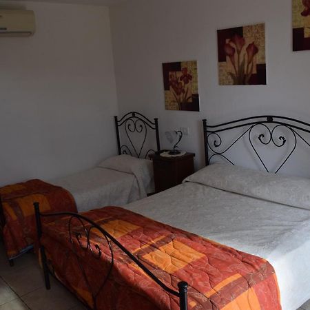 La Piana Degli Ulivi Hotell Ostuni Exteriör bild